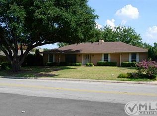 6213 Trail Lake Dr, Fort Worth, TX 76133