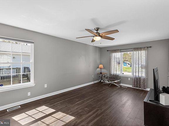 4th image of 5 Willow Rd
