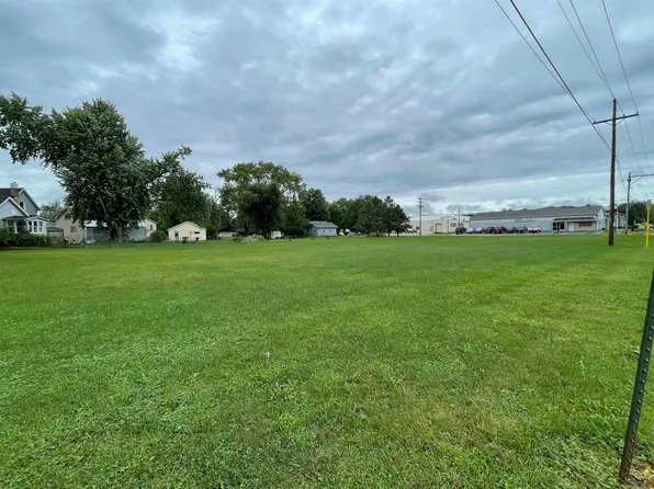 N Johnson St, Berlin, WI 54923