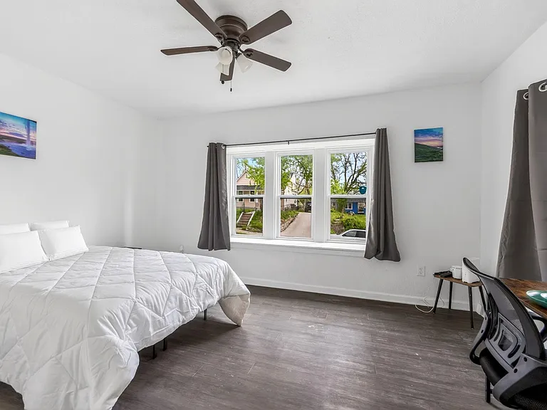 Large first floor bedroom