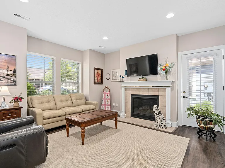 4943 W Black Twig Dr — Photo 5