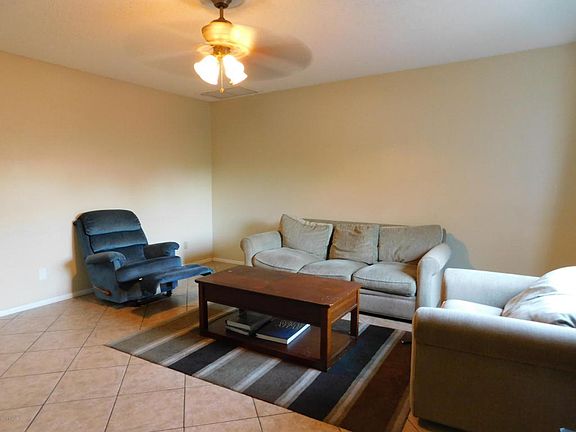 3rd image of 3307 E Delma Dr