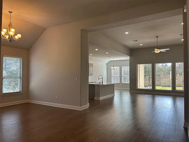 148 Kellogg Ln — Photo 10