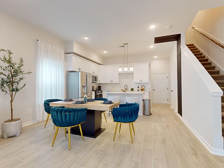 6211 Fairchild St — Photo 23