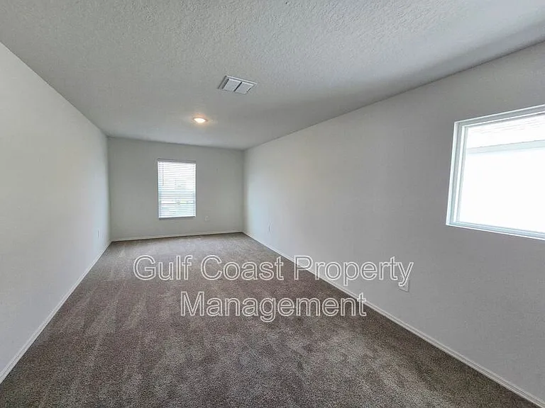 13031 Bluff Oak Way — Photo 18