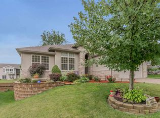 2457 Belmont Dr, Coralville, IA 52241