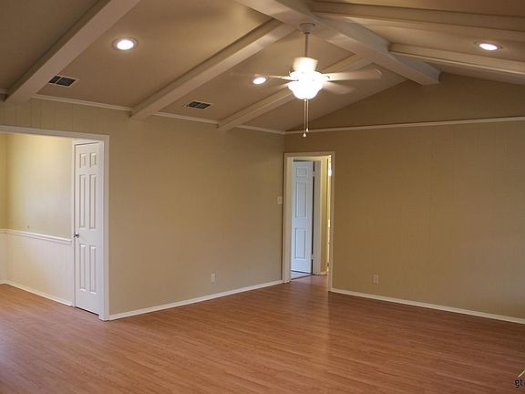 5th image of 1313 Woodbridge Pl