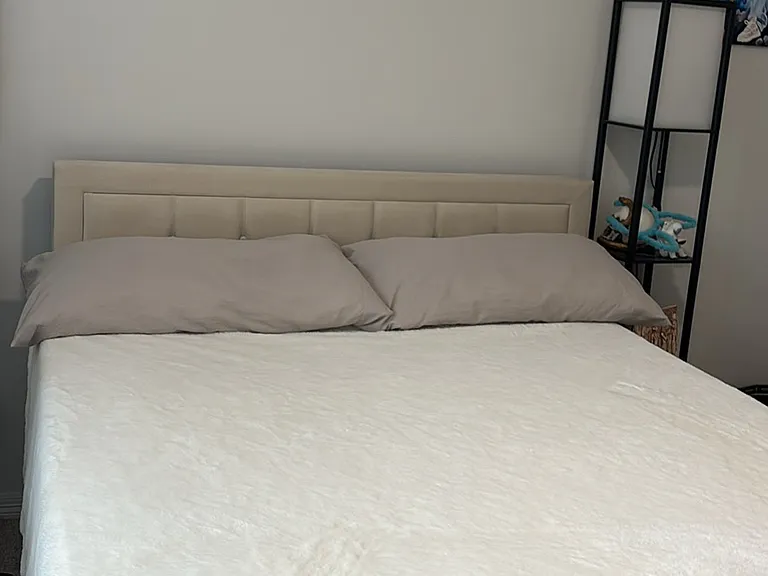1514 Olive Park — Photo 7