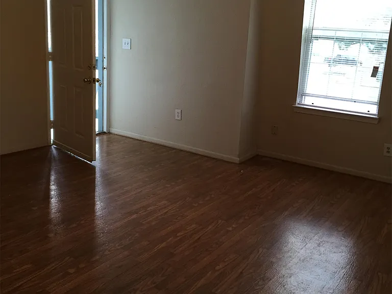 2320 Granger Dr #A — Photo 2