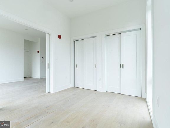 5th image of 5301 Connecticut Ave NW #403