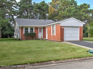 49 Constitution Blvd, Whiting, NJ 08759