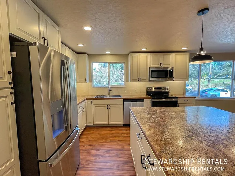 1020 E 18th Ave #1 — Photo 10