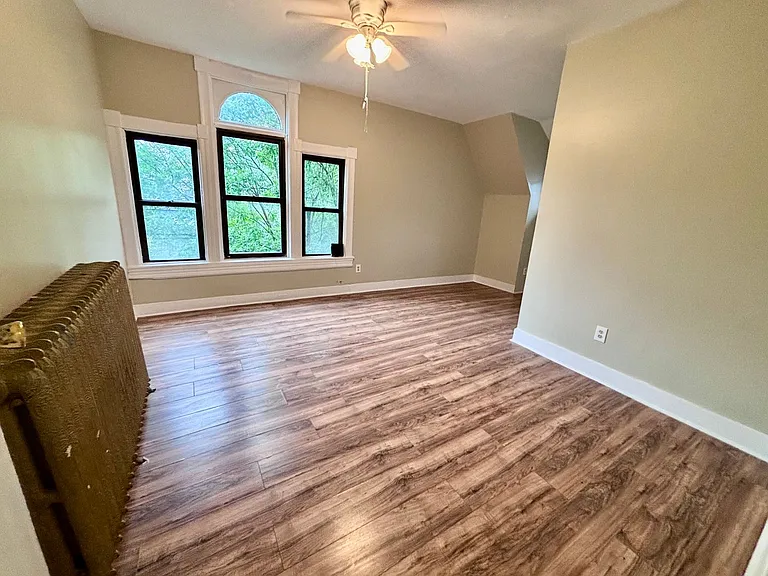 302 Chestnut Ave — Photo 14