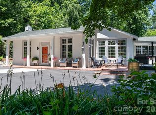 2511 Kanuga Rd, Hendersonville, NC 28739