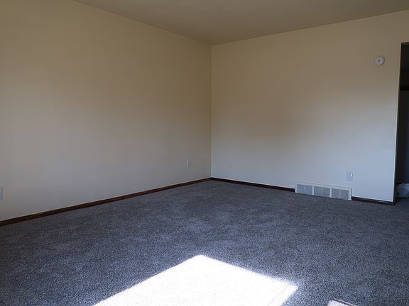 4th image of 4907 Kalamazoo Ave SE