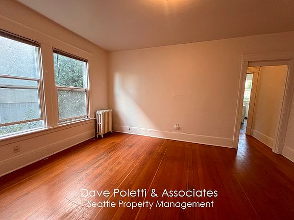 2nd image of 316 W Olympic Pl APT 4