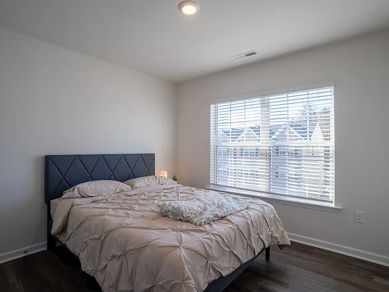 5011 Jayden Dr — Photo 21