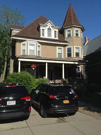 1st image of 257 Richmond Ave APT 2