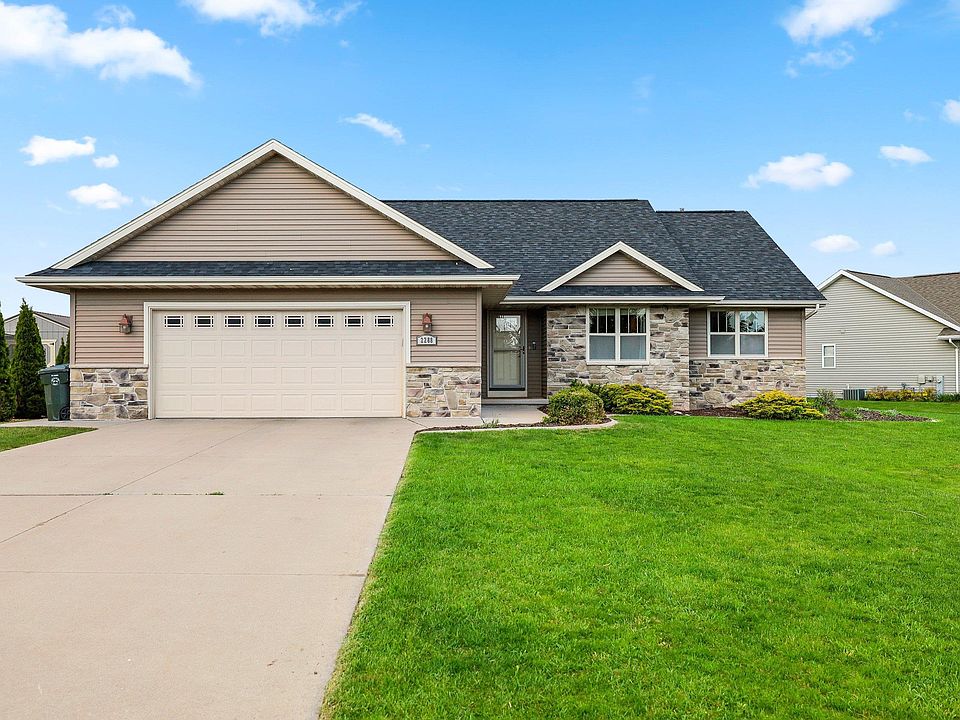 1st image of 2288 Glen Meadows Cir