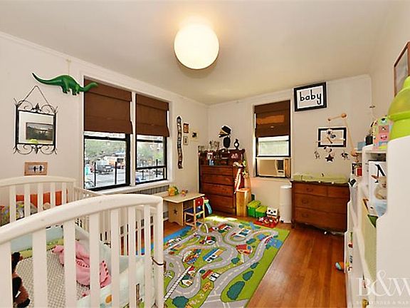 3rd image of 350 E 54th St APT 2B