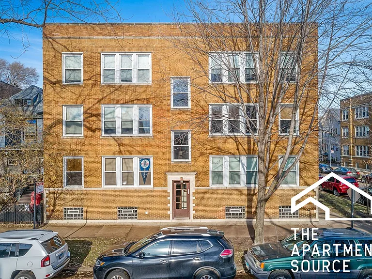 1636 W Grace St #1 — Photo 9
