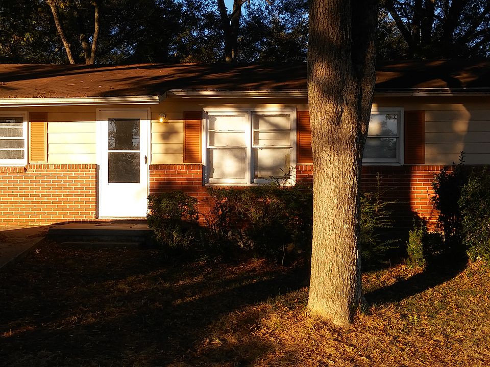 1st image of 2961 Stone Mountain St