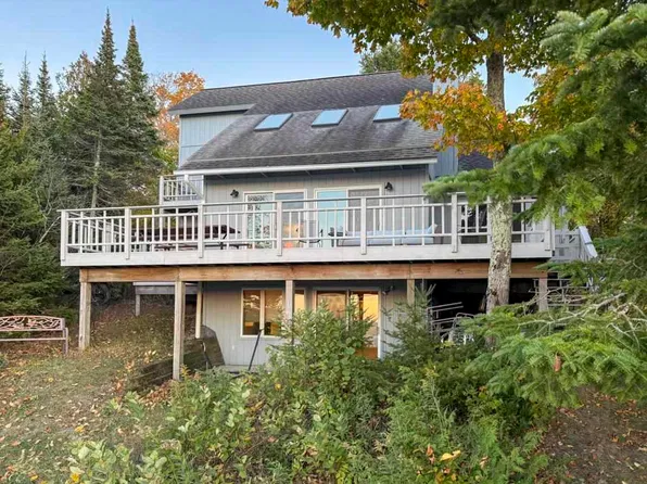 36775 Allens Lakeview Rd, Beaver Island, MI 49782