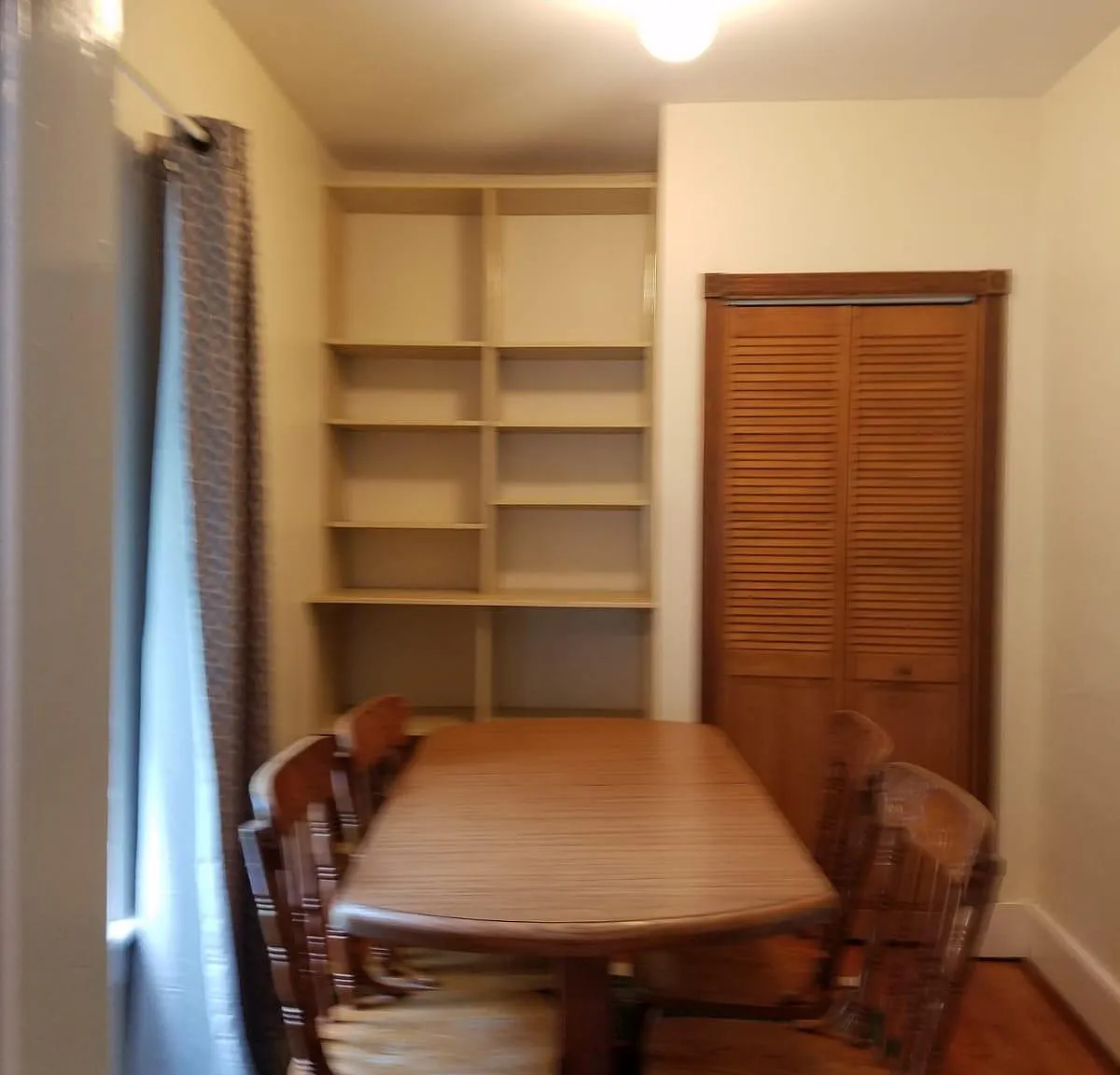 5 bed, 1.5 bath, 1408 sqft, $700 — Photo 4