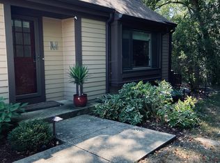 1540 Anderson Ln, Buffalo Grove, IL 60089