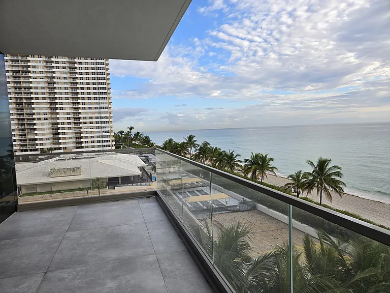 2000 S Ocean Dr #5A — Photo 35