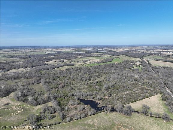 2nd image of 17500 Meadow View Rd