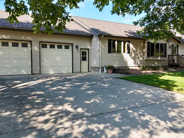 510 Ash Ave, Bird Island, MN 55310