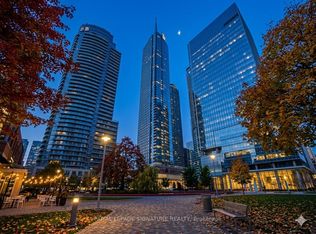 10 York St #3205, Toronto, ON