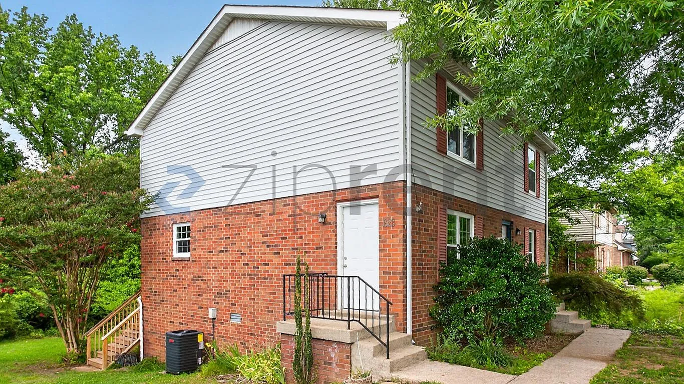 2 bed, 1.5 bath, 1020 sqft, $1,450 — Photo 4