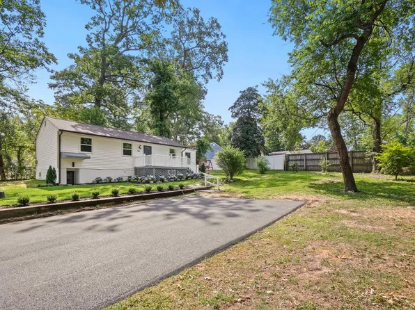 389 Chestnut Trl, Crownsville, MD 21032