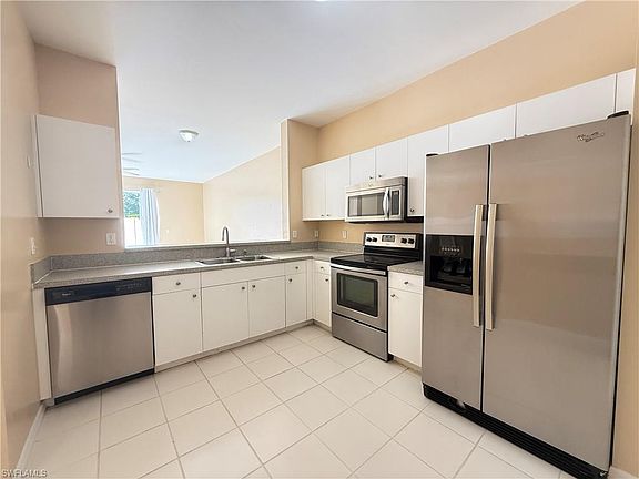 3rd image of 3650 Pine Oak Cir APT 103