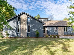 444 Beechtree Ln, Mount Washington, KY 40047