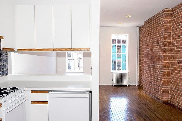 1st image of 1590 2nd Ave APT 4FN