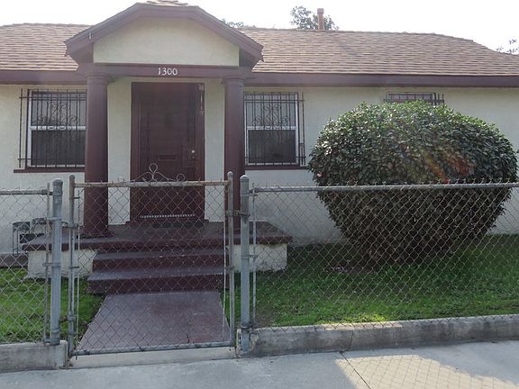 5th image of 1300 W Gage Ave