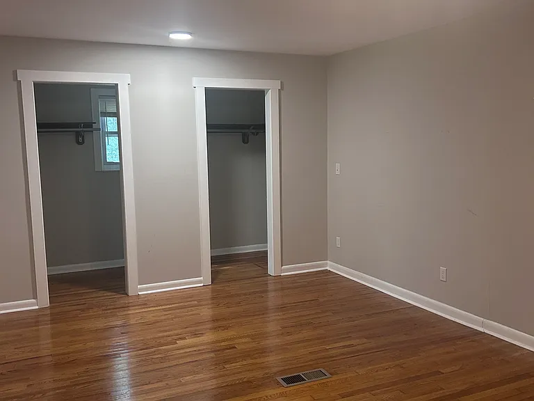 2918 Sprucewood Dr — Photo 5