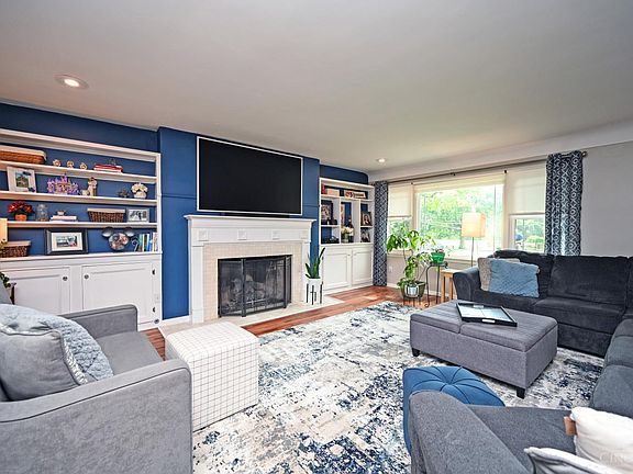 4th image of 7814 Jandaracres Dr