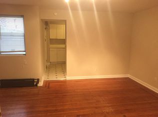 2036 Locust St #1C, Philadelphia, PA 19103