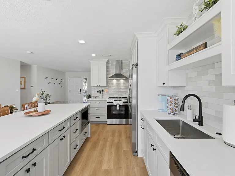 710 59th Ave — Photo 31