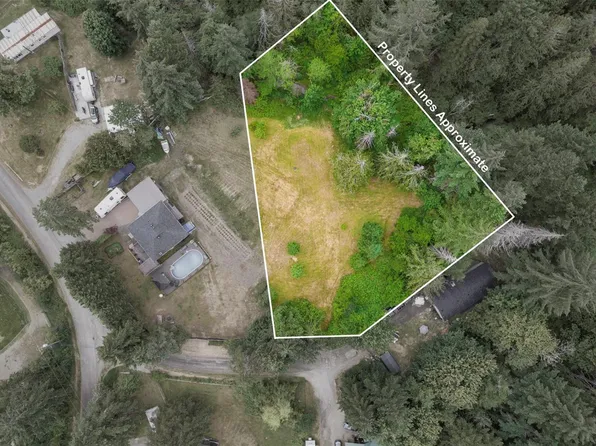 LOT Plested Rd #B, Alberni Clayoquot, BC V9Y 8L6