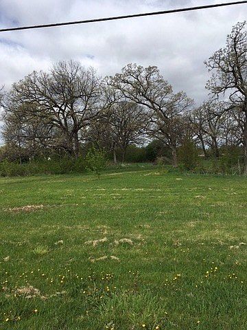 2nd image of 22401 Oak Grove Rd