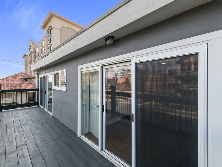 4544 Summit St — Photo 12