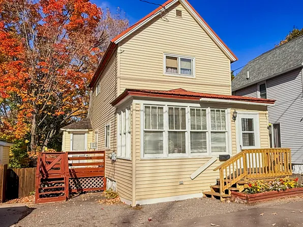 510 W Baraga Ave, Houghton, MI 49931