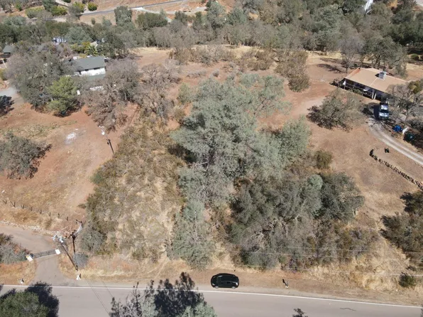 7643 Sparrowk Rd, Valley Springs, CA 95252