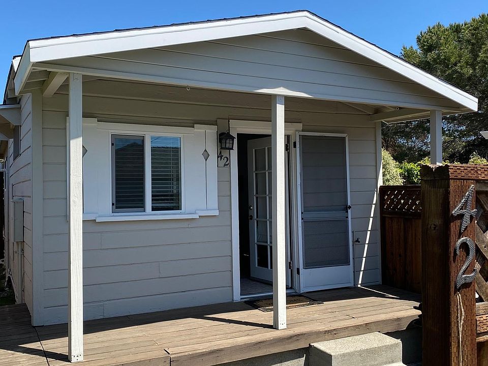 1st image of 42 Strawberry Cir