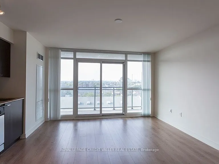 78 Tecumseth St #912 — Photo 8